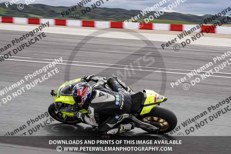 cadwell no limits trackday;cadwell park;cadwell park photographs;cadwell trackday photographs;enduro digital images;event digital images;eventdigitalimages;navarra;no limits trackdays;peter wileman photography;racing digital images;trackday digital images;trackday photos